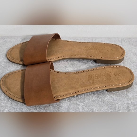 Shein 6.5 Flat Sandals Open Toe Beige Slip On No Wear On Top - Picture 3 of 7